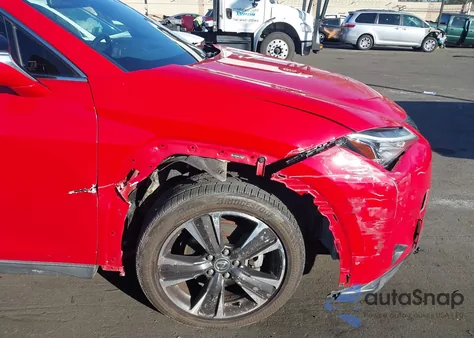 2020 Lexus Ux 200 z USA, uszkodzony, nr VIN JTHX3JBH6L2022283